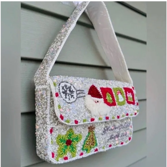 Christmas Santa Holiday Beaded Shoulder Bag - Made in India - Picture 3 of 6